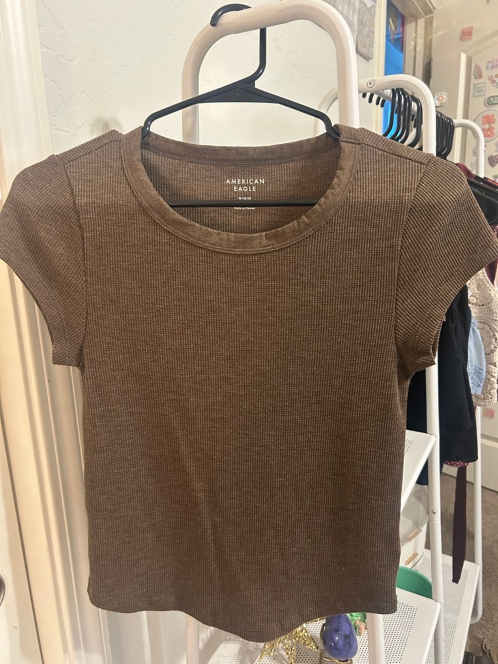 American Eagle Outfitters Chocolate Brown Ribbed Short Sleeve Tee